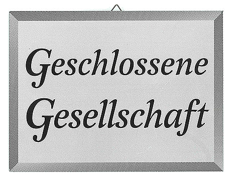 7670/003 Clear Acrylic Signs